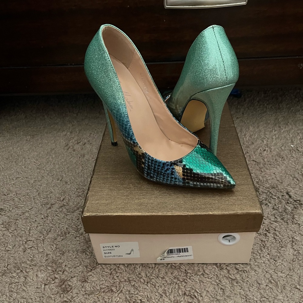 Multicolored Heels - Picture 8 of 9